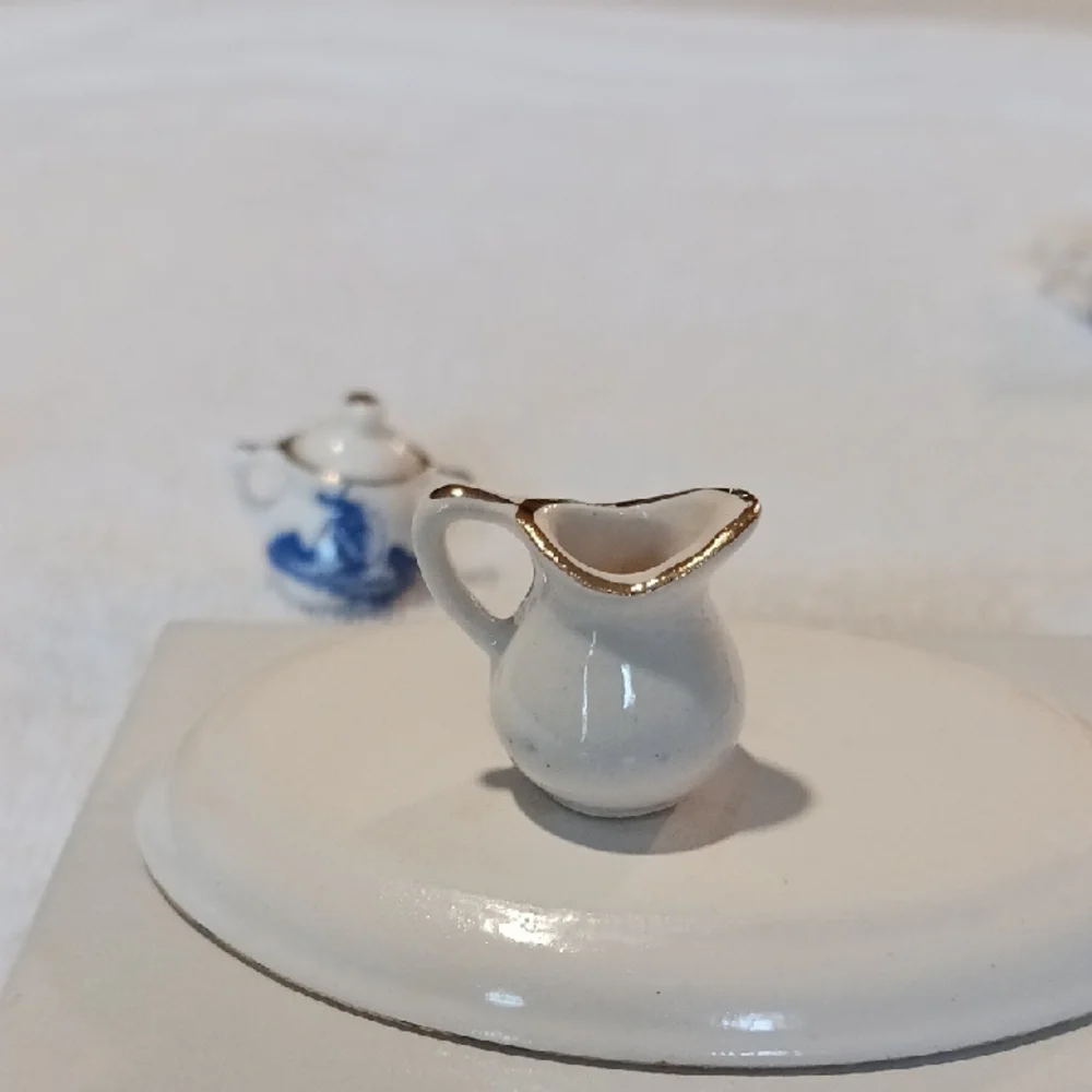 Porcelain Childs Miniature Blue and White Tea Set - Picture 10 of 16